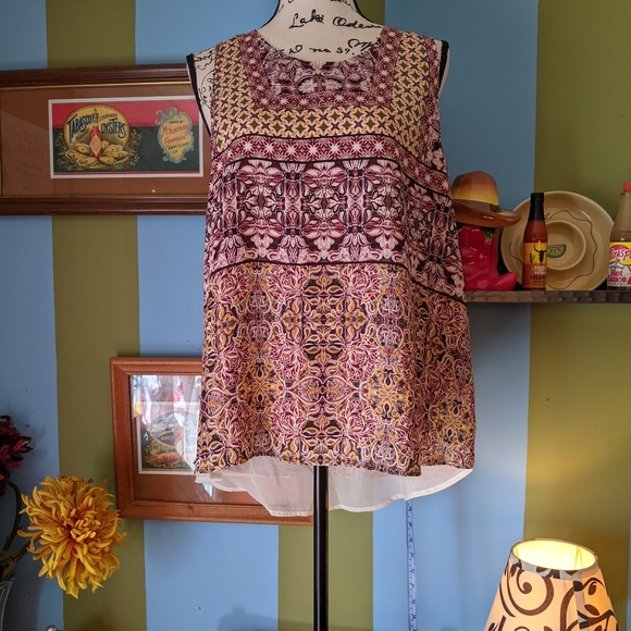 Fourteenth place sleeveless blouse - Picture 4 of 10